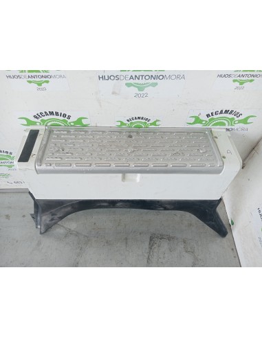 [109350] GUARDABARROS BAJO CABINA DERECHO -...