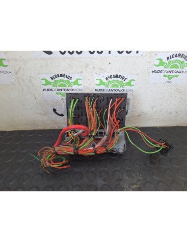 [109339] CAJA RELES / FUSIBLES - IVECO DAILY...