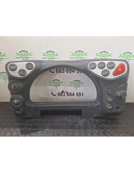 [109318] MOLDURA CUADRO INSTRUMENTOS - IVECO EUROCARGO TECTOR (01/2001 - 12/2003)