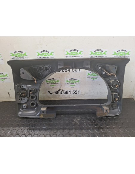 [109318] MOLDURA CUADRO INSTRUMENTOS - IVECO EUROCARGO TECTOR (01/2001 - 12/2003)