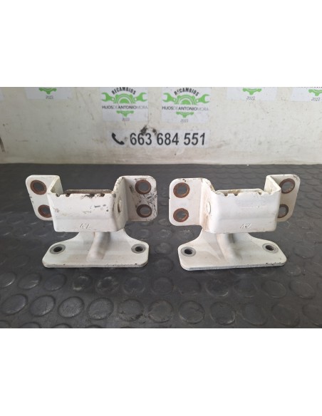 [109308] BISAGRA - RENAULT MAXITY (01/2007 - 01/2011)