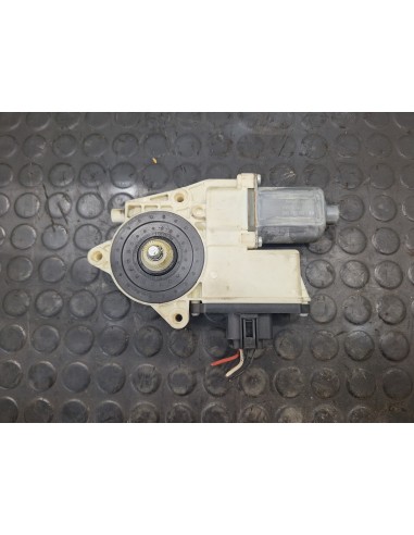 [109248] MOTOR ELEVALUNAS DELANTERO IZQUIERDO -...