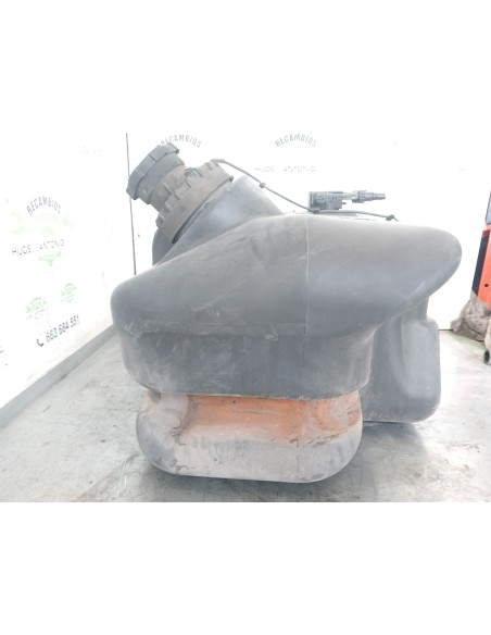 [109237] DEPOSITO COMBUSTIBLE - MERCEDES ATEGO 2-EJES 18 T /BM 950/2/4 (01/1997 - 12/2004)
