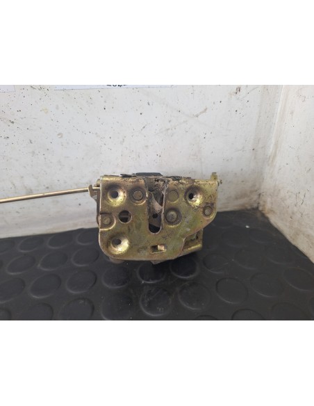 [109232] MANETA INTERIOR DELANTERA DERECHA - NISSAN TRADE (01/1994 - 01/1996)