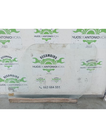 [109229] LUNA DELANTERA IZQUIERDA - NISSAN TRADE (01/1994 - 01/1996)