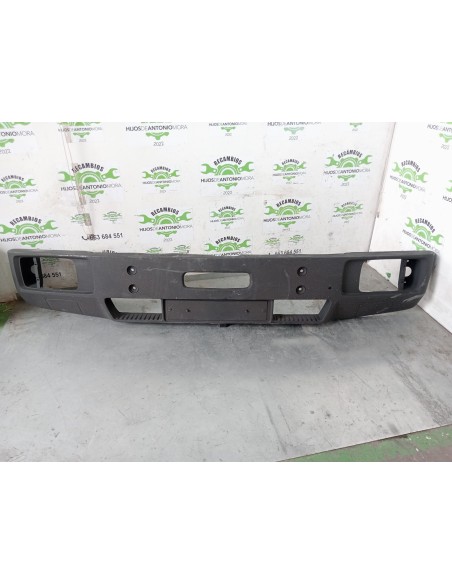 [109208] PARAGOLPES DELANTERO - MERCEDES 914