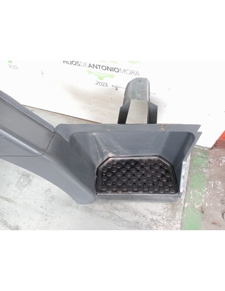 [109204] GUARDABARROS BAJO CABINA DERECHO - NISSAN ECO - T 100.45/78 KW/E2 (01/1996 - ...)