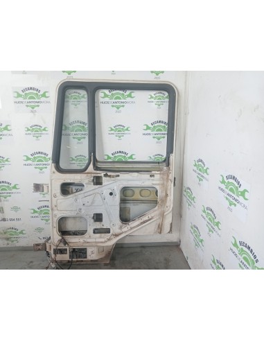 [109199] PUERTA DELANTERA DERECHA - MAN F 2000...