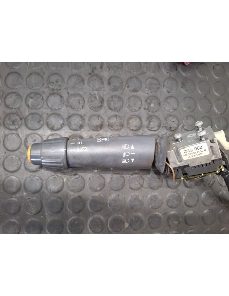 [109180] MANDO LUCES/LIMPIA/INTERMITENCIA - MERCEDES ACTROS 2-EJES 6-CIL. SERIE/BM (01/1996 - 12/2003)