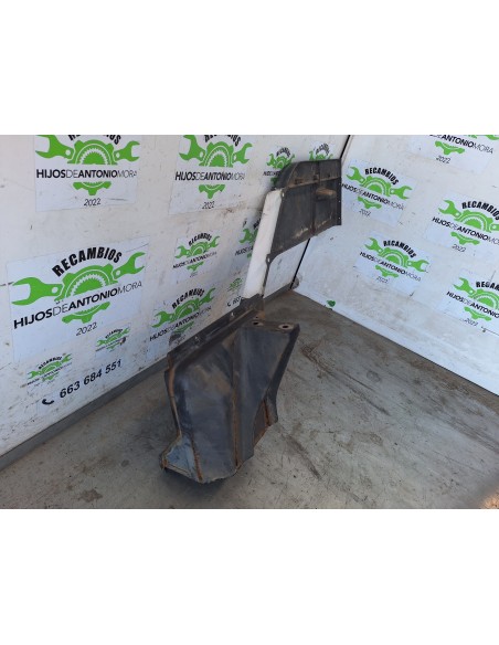 [109156] GUARDABARROS BAJO CABINA DERECHO - NISSAN ECO - T 100.45/78 KW/E2 (01/1996 - ...)