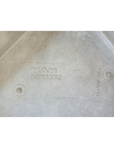 [109130] CALANDRA DELANTERA - MAN F 2000 19.XXX