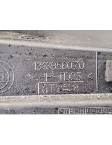 [109069] GUANTERA - PEUGEOT BOXER CAJA CERR. TECHO ELEVADO (RS2850)(290/330)('02-)