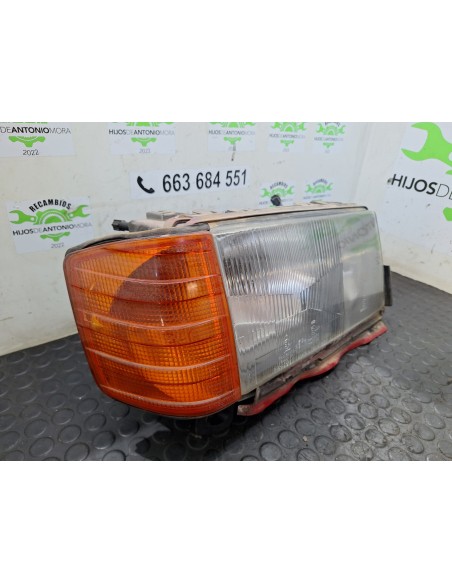 [109047] FARO DERECHO - MERCEDES CLASE C (W202) BERLINA