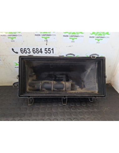 [109046] TAPA FILTRO AIRE - MERCEDES CLASE C...