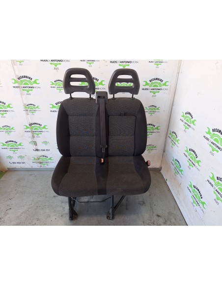[108975] ASIENTO DELANTERO DERECHO - PEUGEOT BOXER CAJA CERR. TECHO ELEVADO (RS2850)(290/330)('02-)