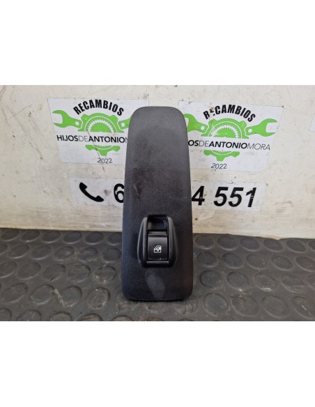 [108970] MANDO ELEVALUNAS DELANTERO DERECHO - FIAT DUCATO CAJA CERRADA 33 (06.2006)