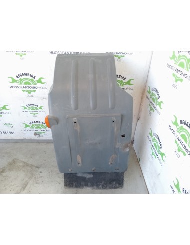 [108923] GUARDABARROS FIJO CABINA IZQUIERDO -...