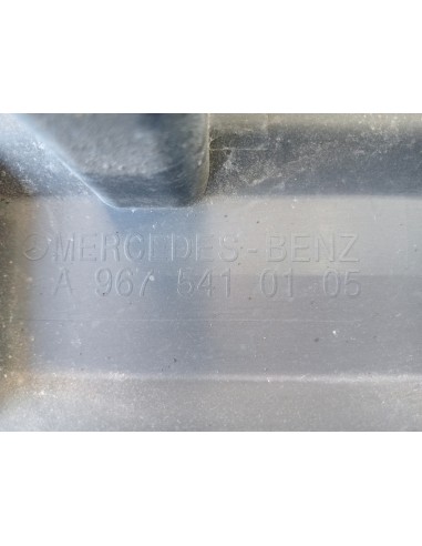 [108918] TAPA BATERIA - MERCEDES ATEGO 2-EJES...