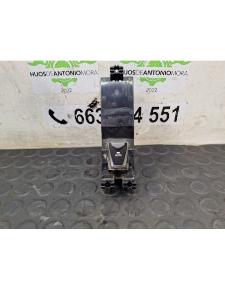 [108886] MANDO ELEVALUNAS TRASERO IZQUIERDO - HYUNDAI SANTA FE (01/2018 - ...)