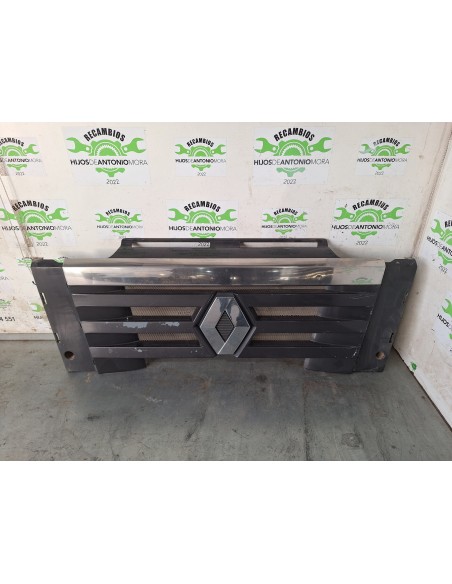 [108817] REJILLA PARAGOLPES CENTRAL - RENAULT MAGNUM 4XX.18/4XX.26 02 - (01/2001 - 12/2006)