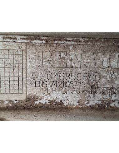 [108817] REJILLA PARAGOLPES CENTRAL - RENAULT...