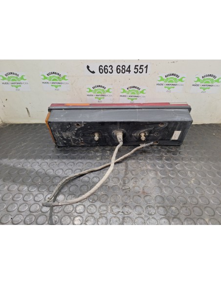 [108806] PILOTO TRASERO DERECHO - MERCEDES SPRINTER 02.00 - CAJA CERRADA (01/1999 - 01/2006)