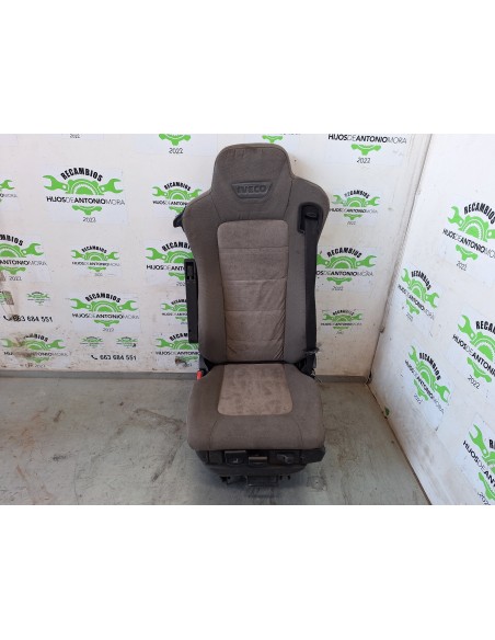 [108760] ASIENTO DELANTERO DERECHO - IVECO STRALIS (AS) (01/2012 - 01/2019)