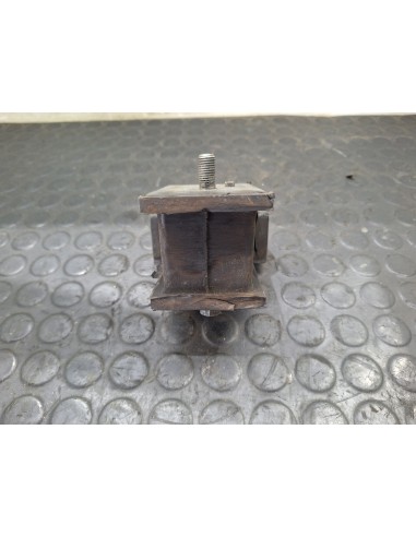 [108734] SOPORTE MOTOR - NISSAN CABSTAR E...