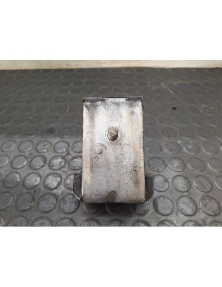 [108734] SOPORTE MOTOR - NISSAN CABSTAR E (01/2002 - 12/2003)