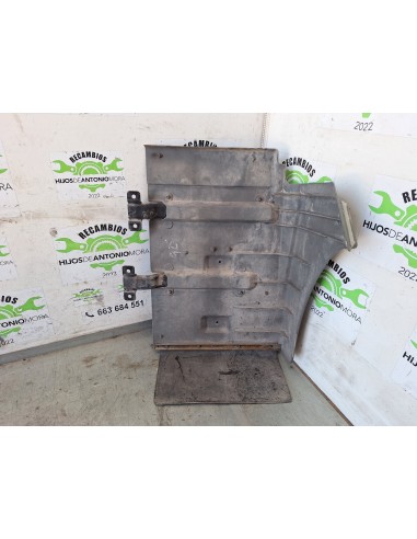 [108724] GUARDABARROS FIJO CABINA DERECHO -...