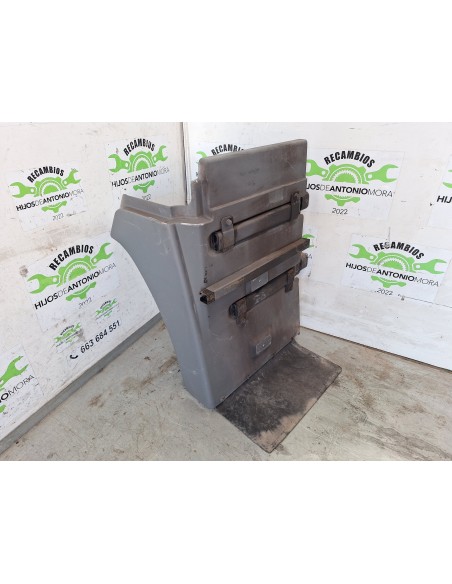 [108724] GUARDABARROS FIJO CABINA DERECHO - NISSAN ATLEON