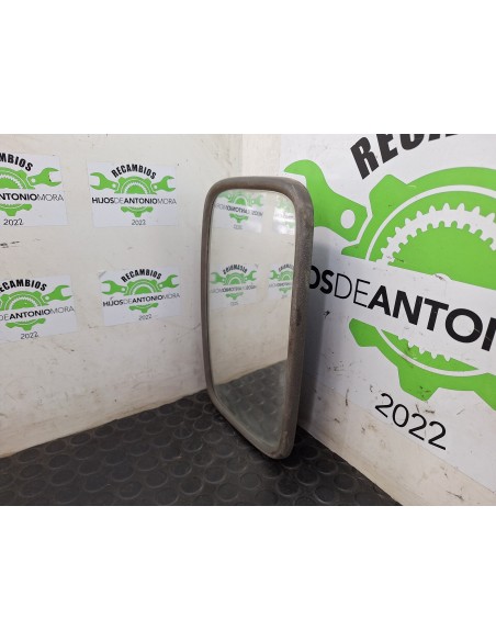 [108713] ESPEJO IZQUIERDO - NISSAN TRADE (01/1994 - 01/1996)