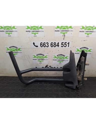 [108712] SOPORTE ESPEJO IZQUIERDO - NISSAN...