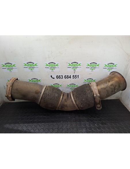 [108678] FLEXIBLE ESCAPE - RENAULT MAGNUM 4XX.18/4XX.26 02 - (01/2001 - 12/2006)