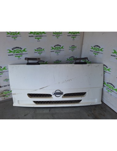 [108648] CALANDRA DELANTERA - NISSAN ATLEON