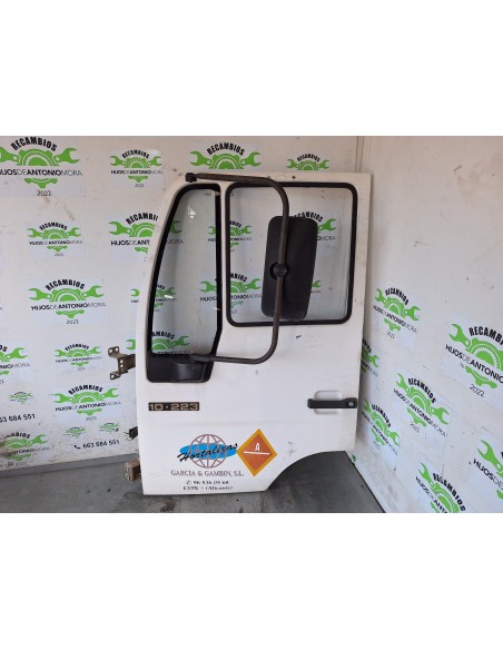 [108643] PUERTA DELANTERA IZQUIERDA - MAN 12.224