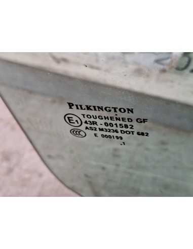 [108581] LUNA DELANTERA DERECHA - RENAULT...