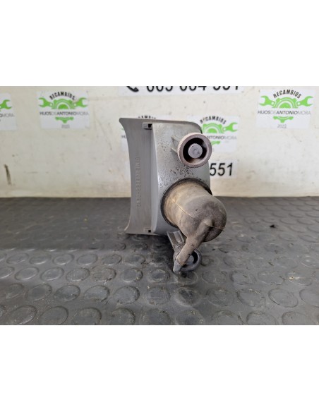 [108560] PILOTO DELANTERO DERECHO - MERCEDES 914