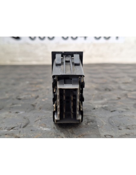 [108506] BOTON - MAN LE 140