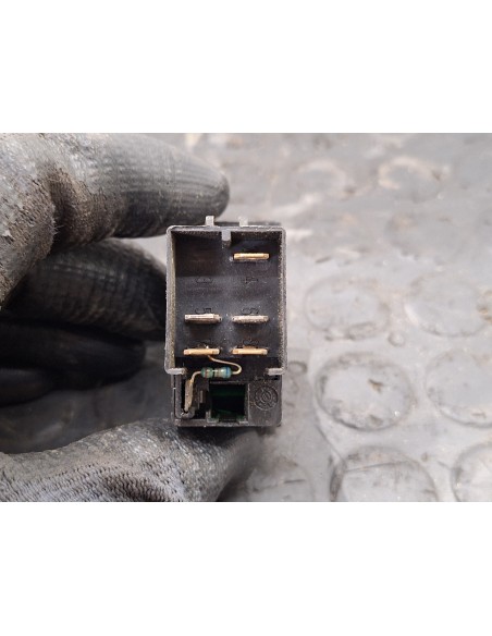 [108501] BOTON - MAN LE 140