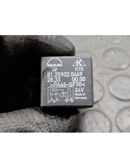 [108496] RELE - MAN LE 140