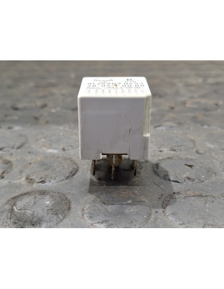 [108493] RELE - MAN LE 140