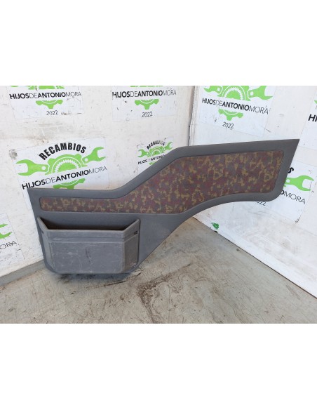 [108467] GUARNECIDO PUERTA DELANTERA DERECHA - NISSAN ECO - T 100.45/78 KW/E2 (01/1996 - ...)