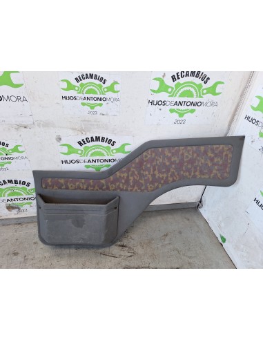 [108445] GUARNECIDO PUERTA DELANTERA DERECHA -...