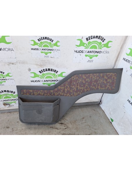 [108445] GUARNECIDO PUERTA DELANTERA DERECHA - NISSAN ECO - T 100.45/78 KW/E2 (01/1996 - ...)