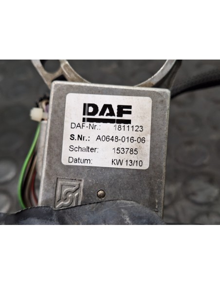 [108431] MANDO LUCES/LIMPIA/INTERMITENCIA - DAF CF85 360