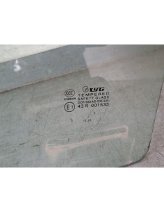 [108413] LUNA DELANTERA IZQUIERDA - NISSAN ATLEON 2