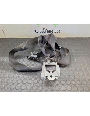 [108405] CINTURON DERECHO TERCERA FILA -...