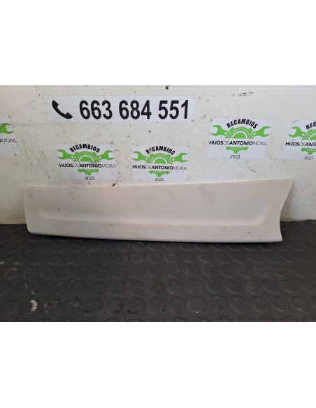 [108402] GUARNECIDO PILAR DERECHO - CITROEN C4 GRAND PICASSO