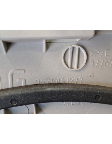 [108400] GUARNECIDO PILAR IZQUIERDO - CITROEN...